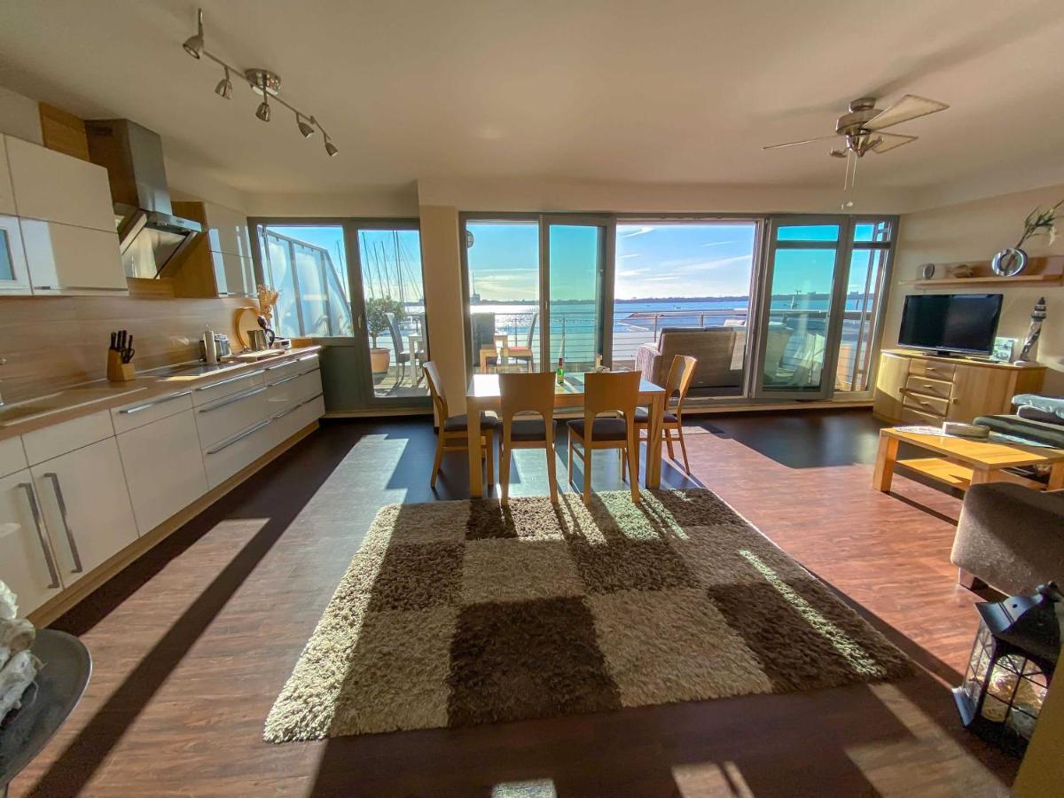 Haus Putbus In Altefaehr - Wg 3 Mit Panoramablick Apartment Luaran gambar