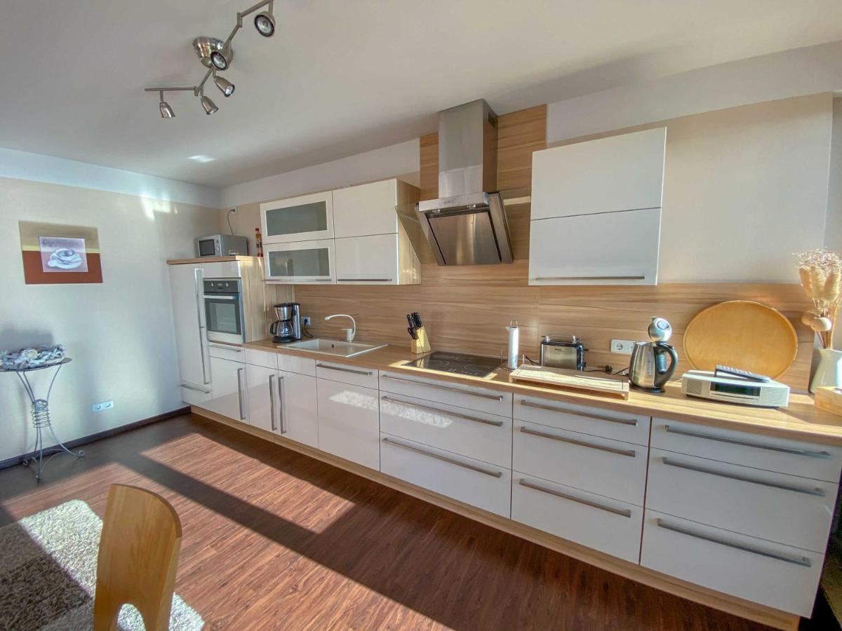 Haus Putbus In Altefaehr - Wg 3 Mit Panoramablick Apartment Luaran gambar