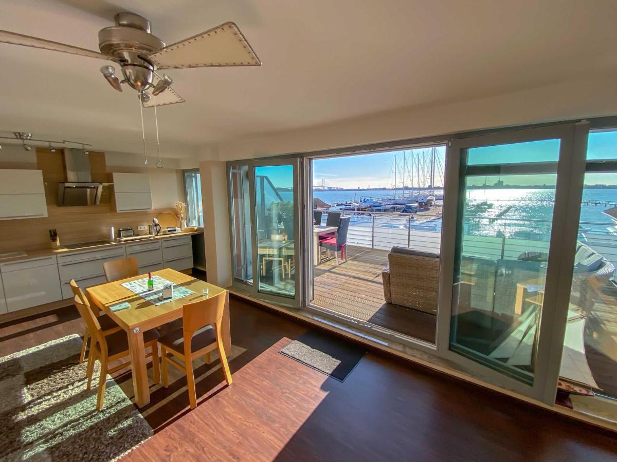 Haus Putbus In Altefaehr - Wg 3 Mit Panoramablick Apartment Luaran gambar